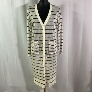 Davi & Dani Black & White Striped Sheer Long Sleeve Button Front Duster Cardigan